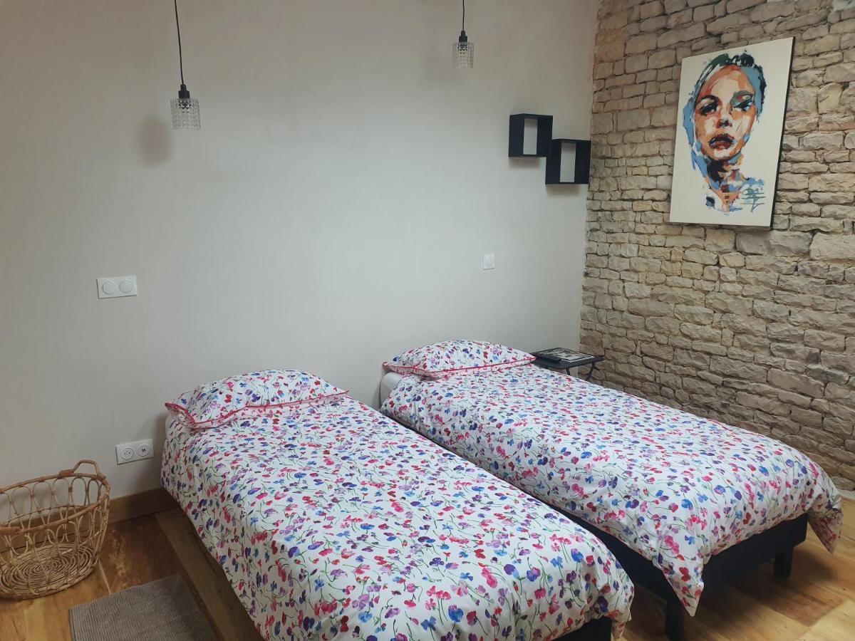 La P'Tite Ecurie Appartement Saint-Jean-de-Liversay Buitenkant foto