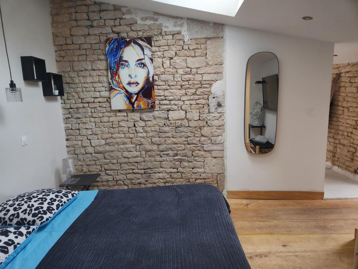 La P'Tite Ecurie Appartement Saint-Jean-de-Liversay Buitenkant foto